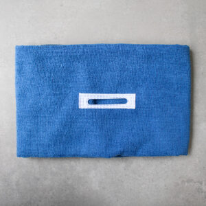 pano-magico-limpa-pisos-light-com-furo-azul-dobrado-2026-04-07