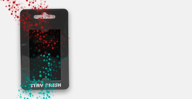 CARACTERISTICA 2 -Tecnologia com nano carbono ativo Daxxen® TiraCheiros Carros
